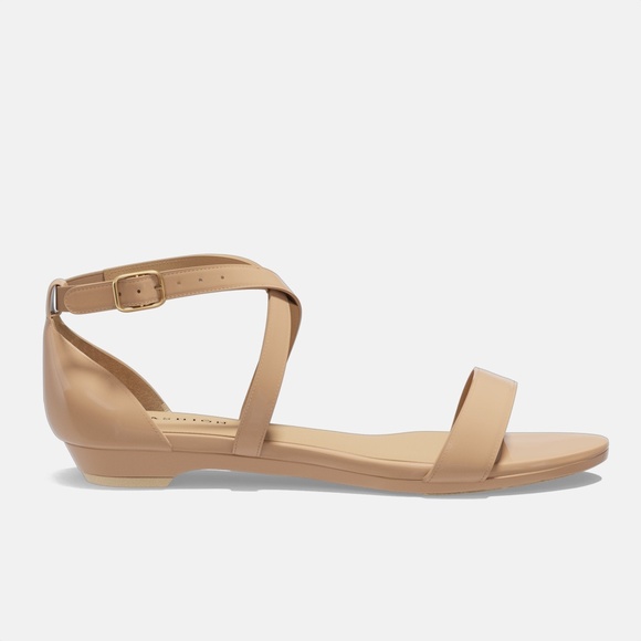 CONVERTIBLE HEEL - Pashion 1.0 Sand Patent Sandal - Picture 4 of 5